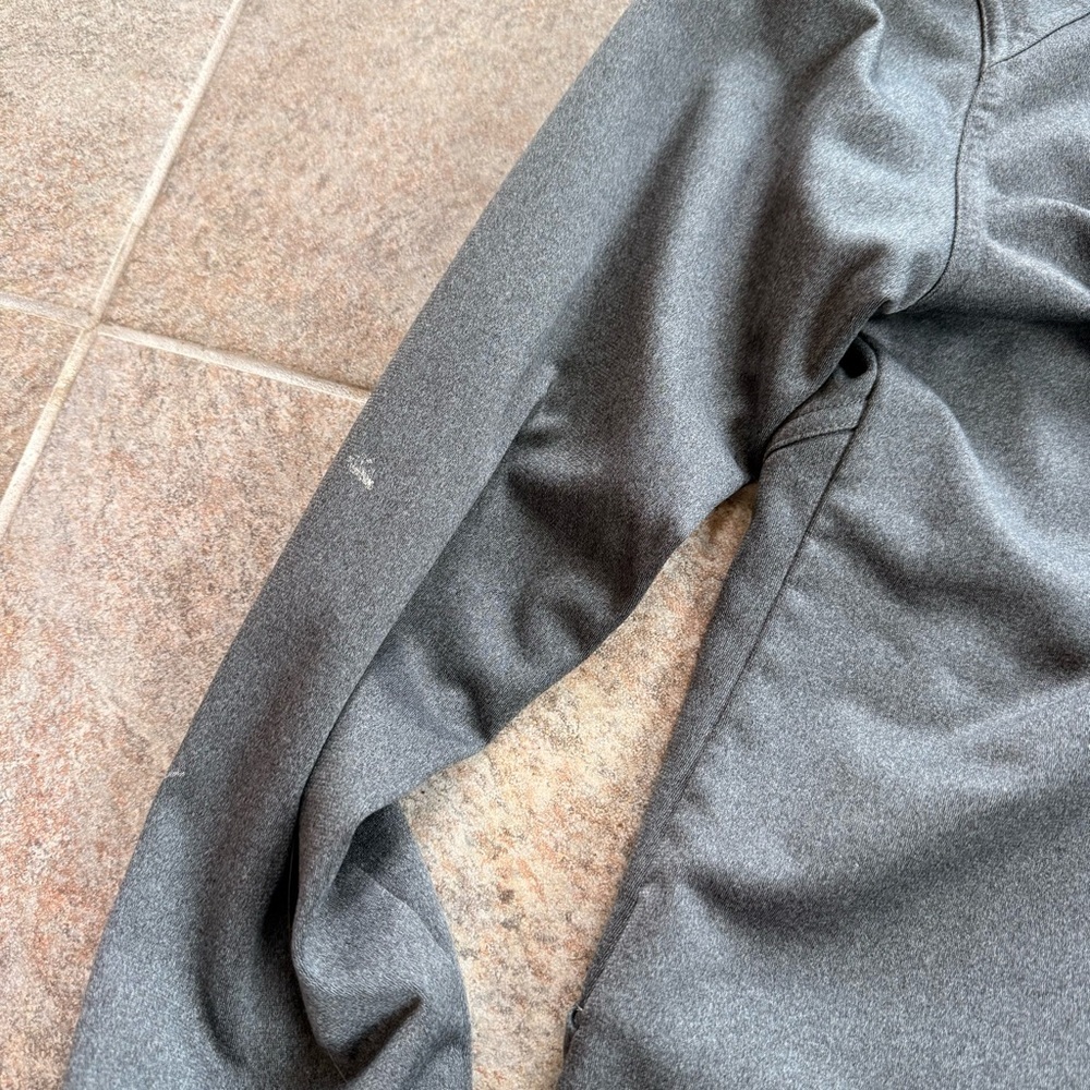 The North Face Women's Gray Hooded Zip Jacket Size Medium - Picture 8 of 9